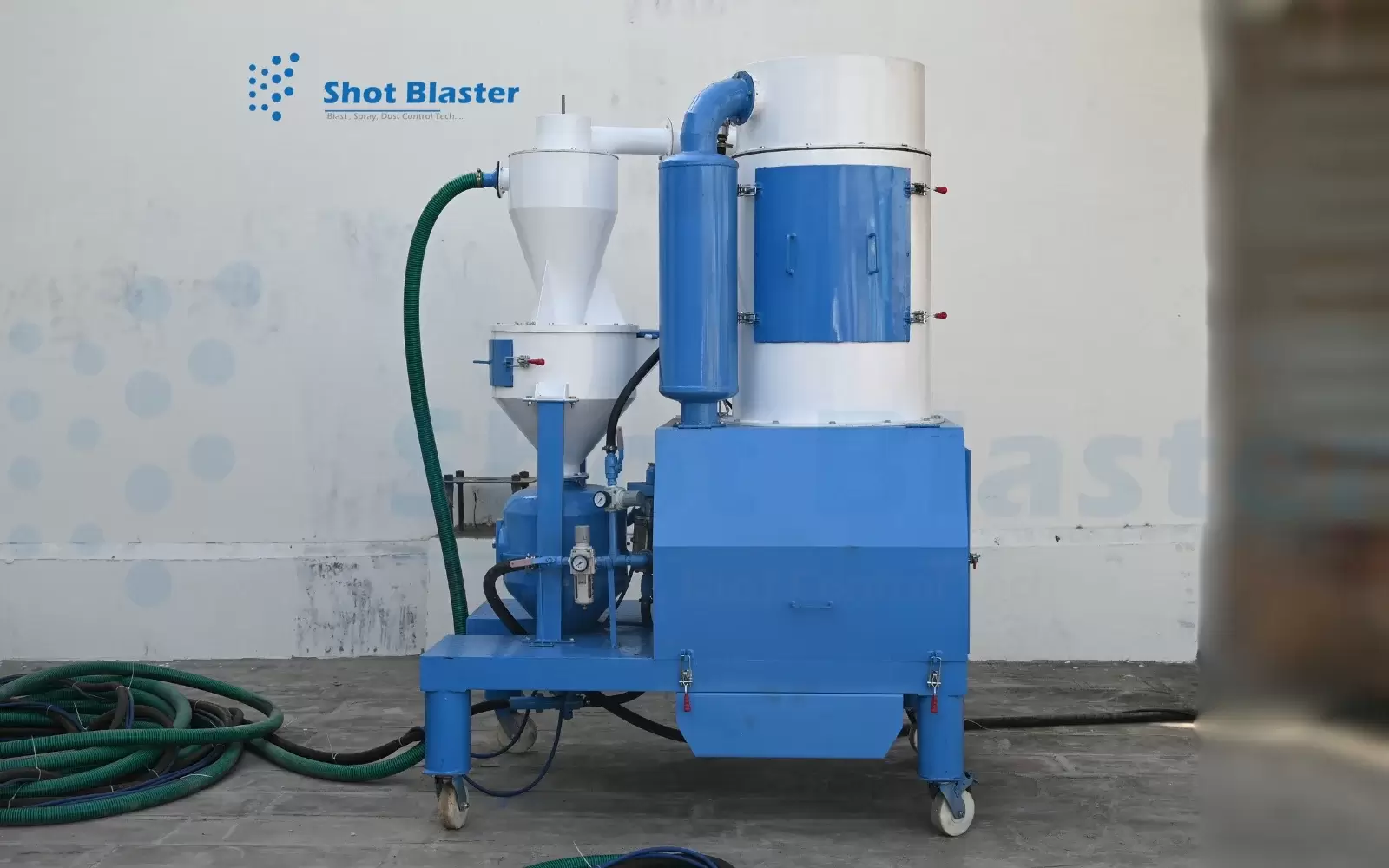 Industrial Shot Blasting Machine